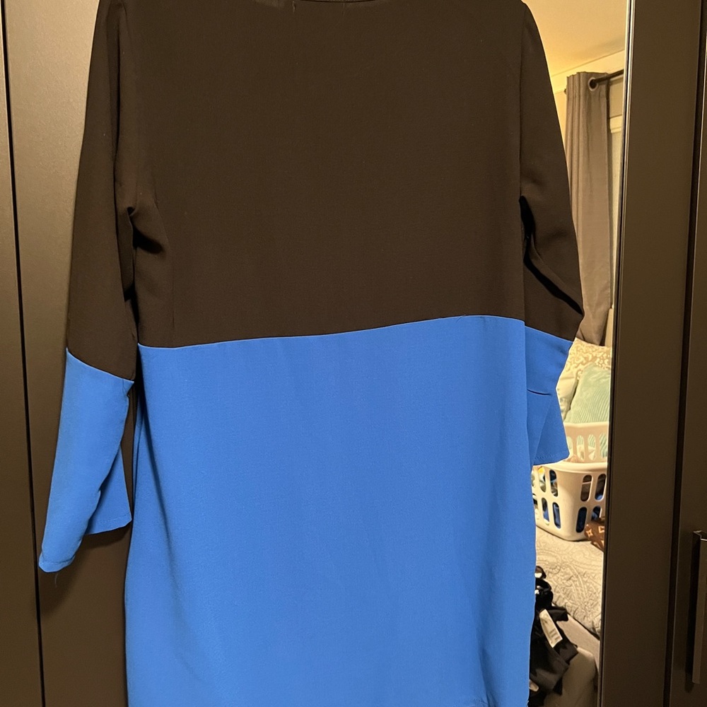 Color-block tunic - Picture 3 of 3